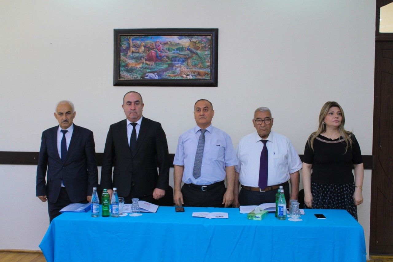 ADAU-da yeni dərsliklərin təqdimatı keçirilib - FOTOLAR